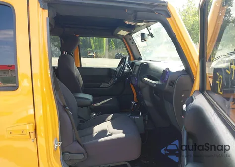 2013 Jeep Wrangler Unlimited Sport from USA, damaged, VIN 1C4HJWDGXDL538395